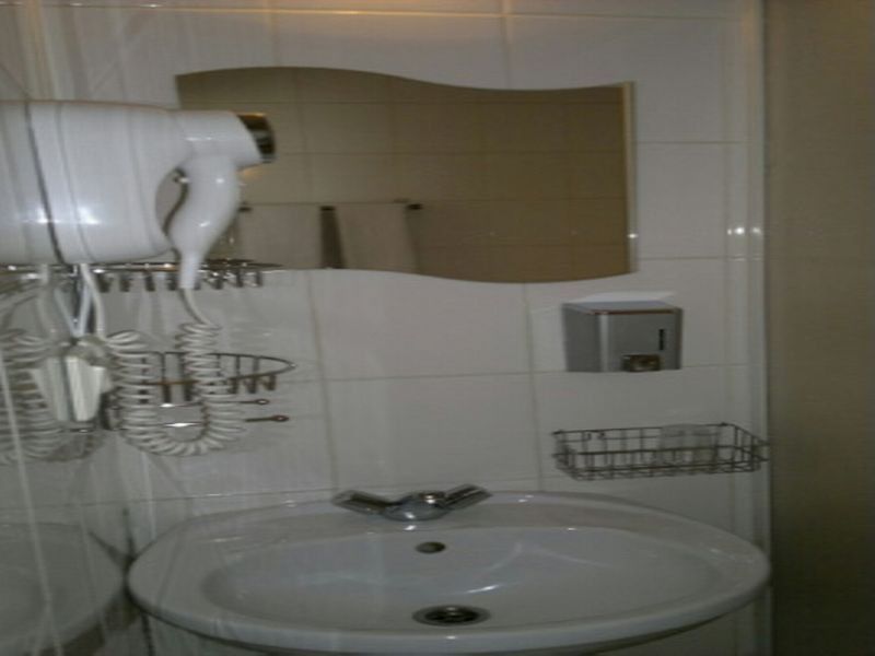 Hotel Colibra Варшава Екстериор снимка