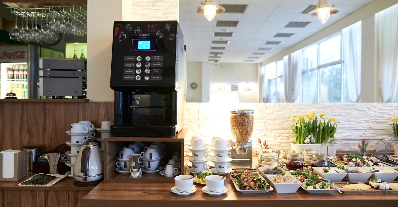 Hotel Colibra Варшава Екстериор снимка