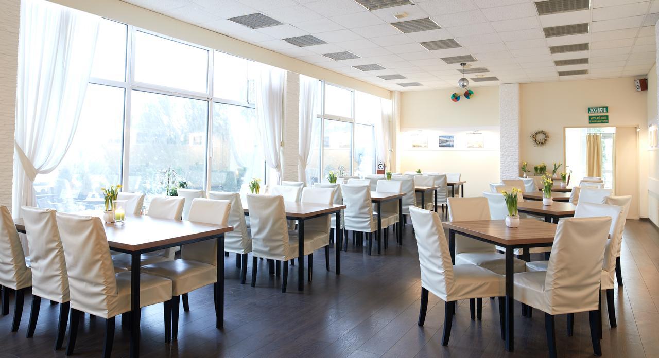 Hotel Colibra Варшава Екстериор снимка
